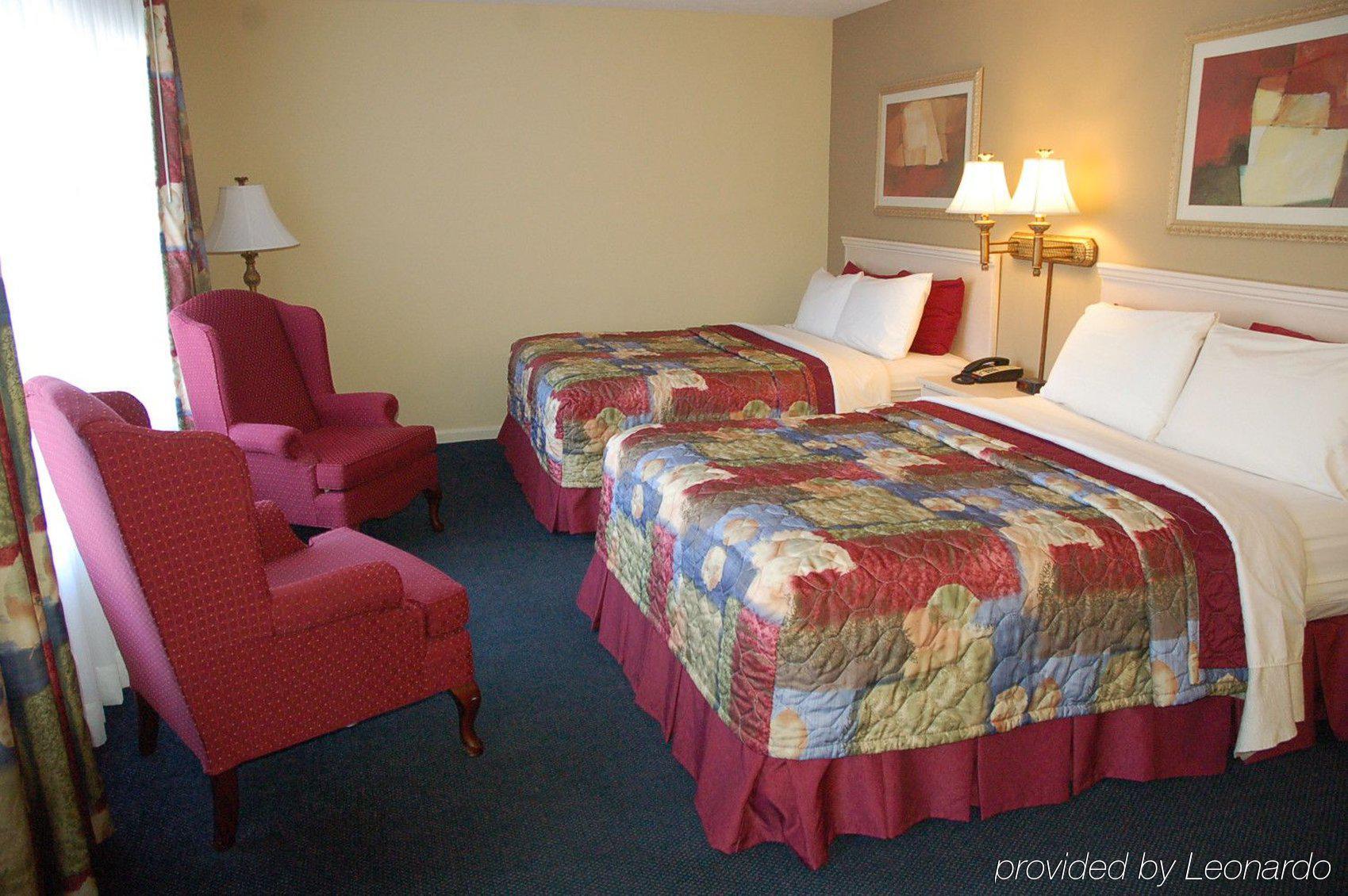 Golden Manor Inn & Suites Muldraugh Room photo